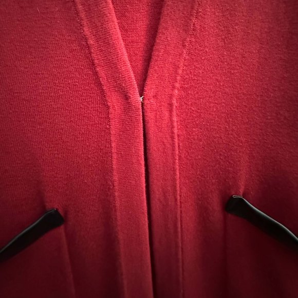 Joan Rivers Boyfriend Sweater Vest with Faux Leather Detail - Small - Picture 4 of 7